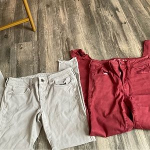 American eagle, size 4, red and white